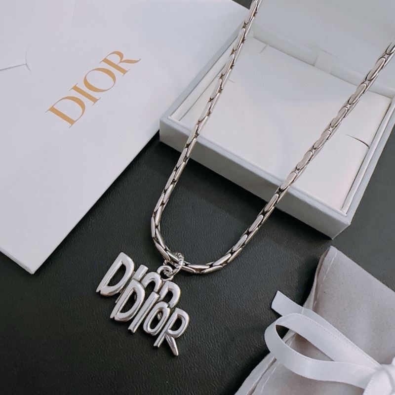 Christian Dior Necklaces